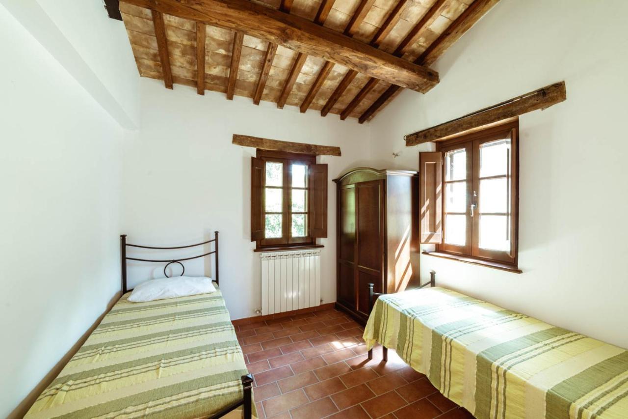 Agriturismo Le Radici Umbertide Bagian luar foto