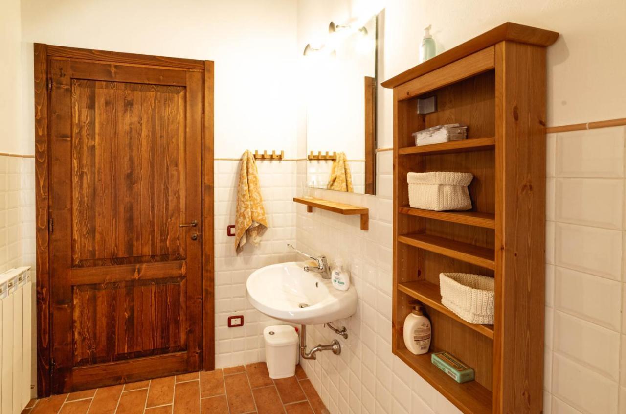 Agriturismo Le Radici Umbertide Bagian luar foto